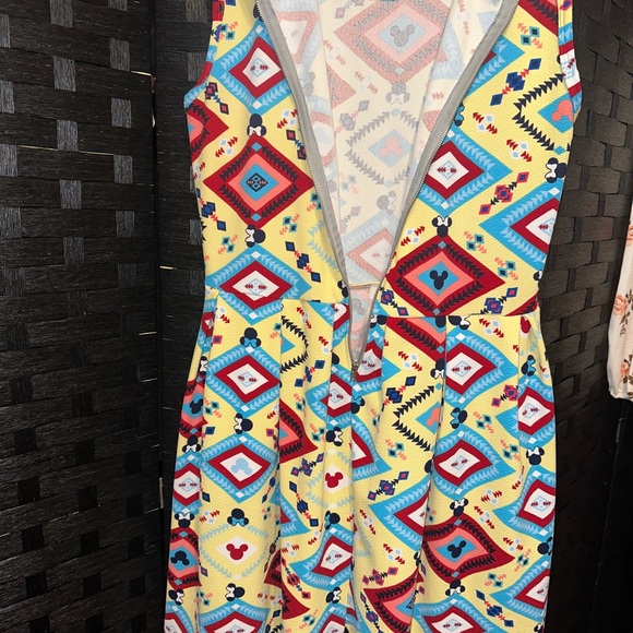 Disney Amelia ๐ with pocketsssss - Picture 6 of 10